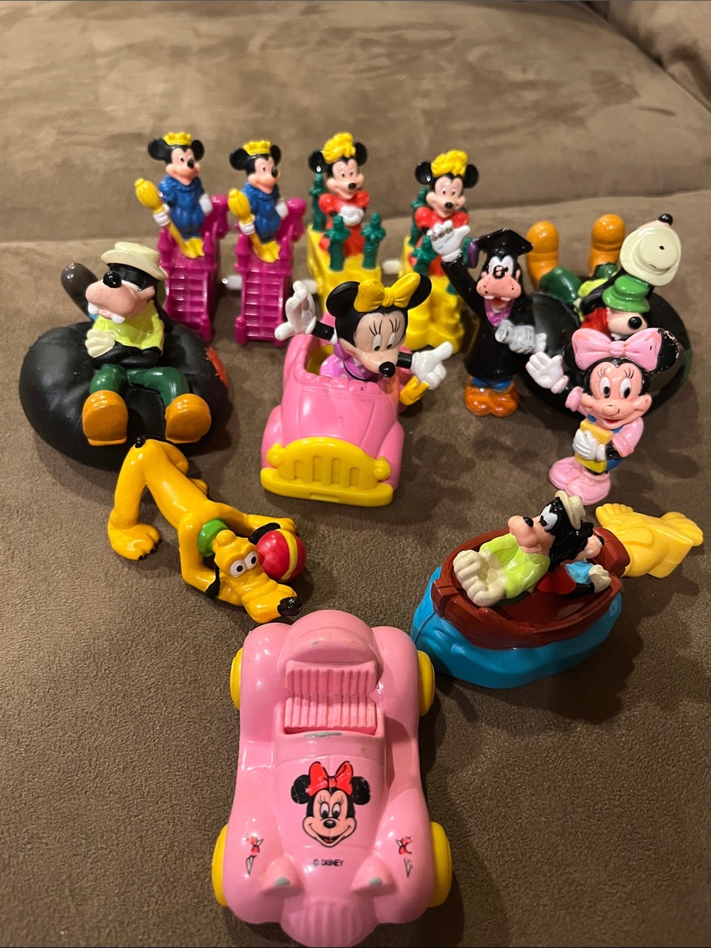 Disney Mickey & Friends Action Figure Set - Pink, Yellow, Black
